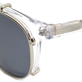 Materielles Rahmen-Klipp moderne Lebensstil-Sonnenbrille Acetete auf Art fournisseur